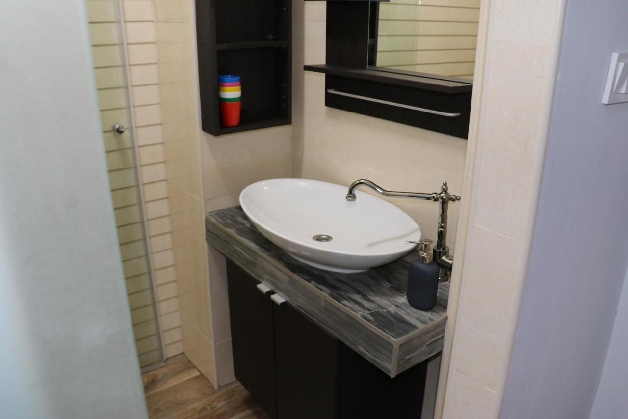 Petofi Apartman Apartment Сегед Екстериор снимка