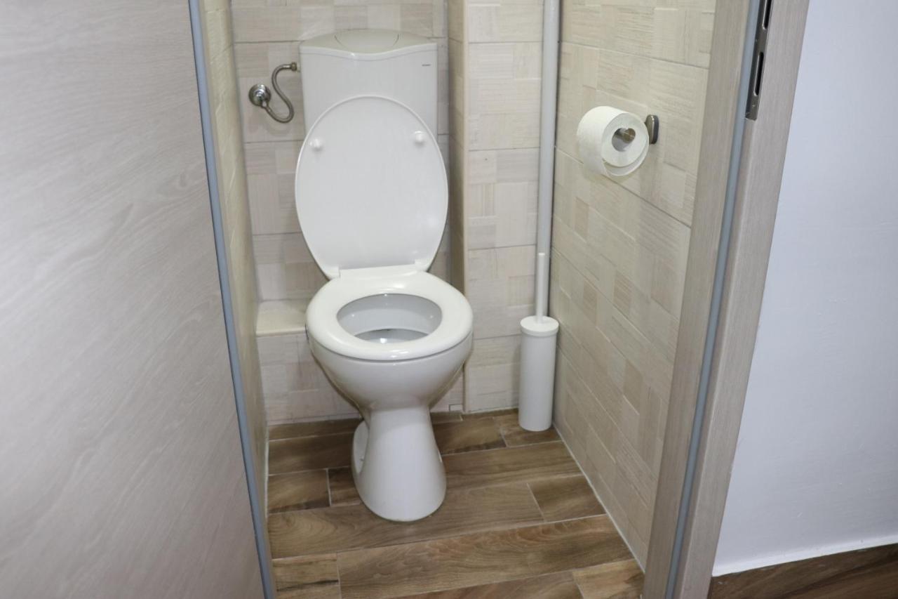 Petofi Apartman Apartment Сегед Екстериор снимка